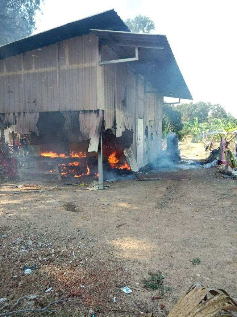 ថ្នាំញៀនបណ្តាលឱ្យកូនដុតផ្ទះម្តាយឆេះអស់ទាំងស្រុងនៅបាត់ដំបង