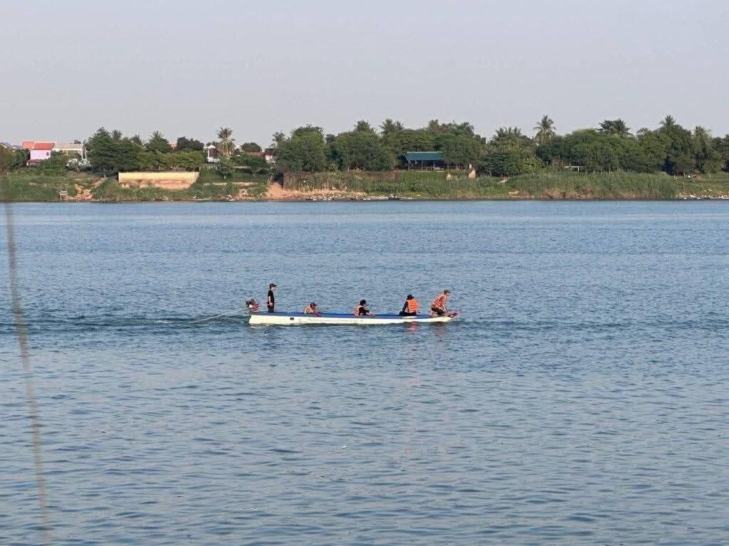 ករណីលិចទូកនៅកោះដាច់៖ ស្លាប់៨នាក់ ជួយសង្គ្រោះបាន៦នាក់