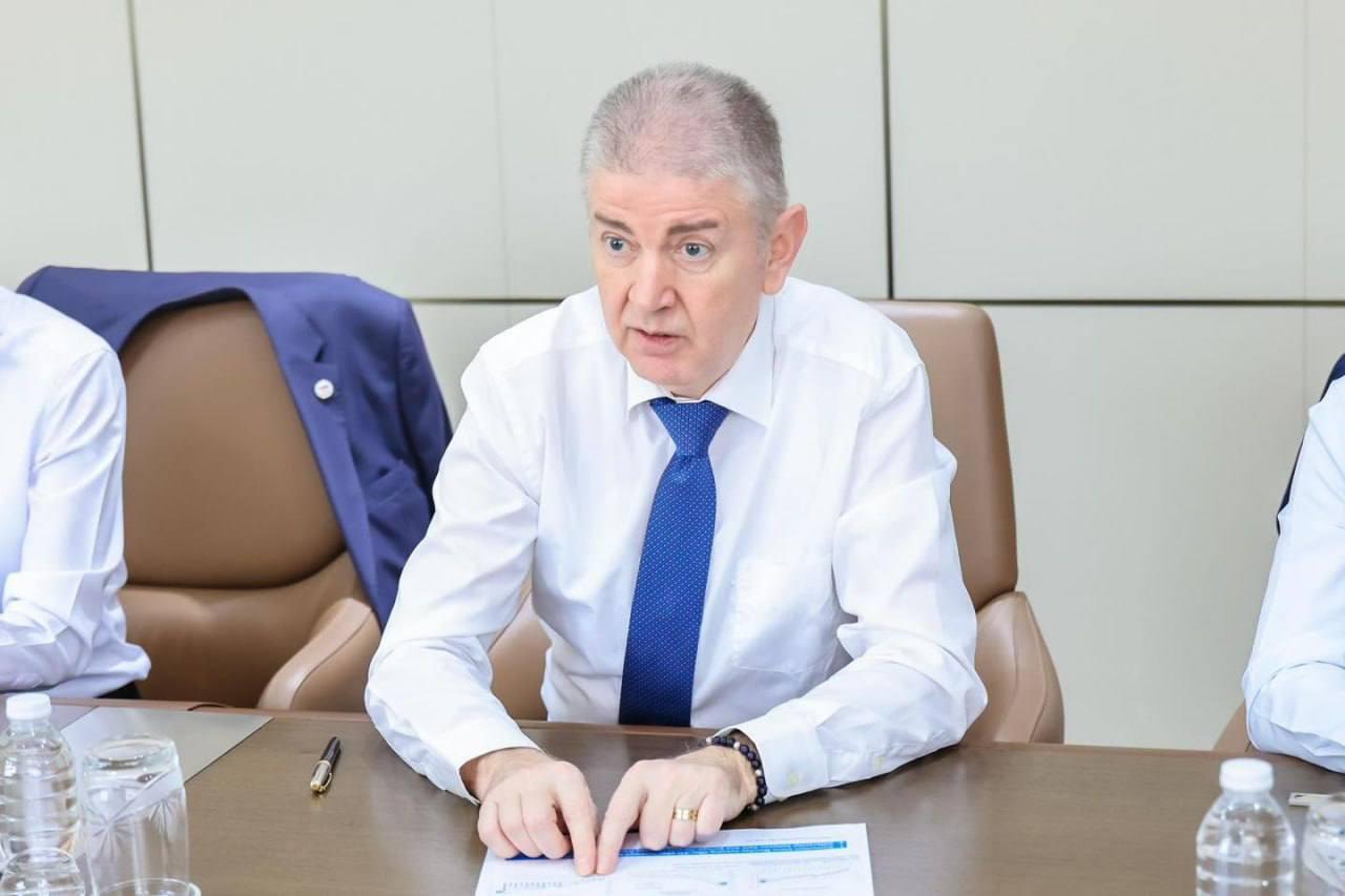 ក្រុមហ៊ុនបារាំង Total Energies ជួបរដ្ឋមន្ត្រីក្រសួងរ៉ែ សន្យាបន្តគាំទ្រកម្ពុជា ទោះបីជាសង្គ្រាមបណ្តាលឱ្យខ្វះខាតឧស្ម័ន