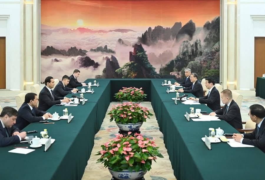 អភិវឌ្ឍន៍ទំនាក់ទំនងយុទ្ធសាស្ត្រ៖ មេដឹកនាំចិន-អ៊ូសបេគីស្ថានពិភាក្សាកិច្ចសហប្រតិបត្តិការថ្មី