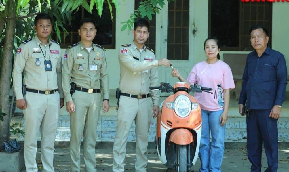 នគរបាលឃាត់ខ្លួនជនសង្ស័យ០៨នាក់ ពាក់ព័ន្ធករណីលួចម៉ូតូនៅខេត្តបន្ទាយមានជ័យ