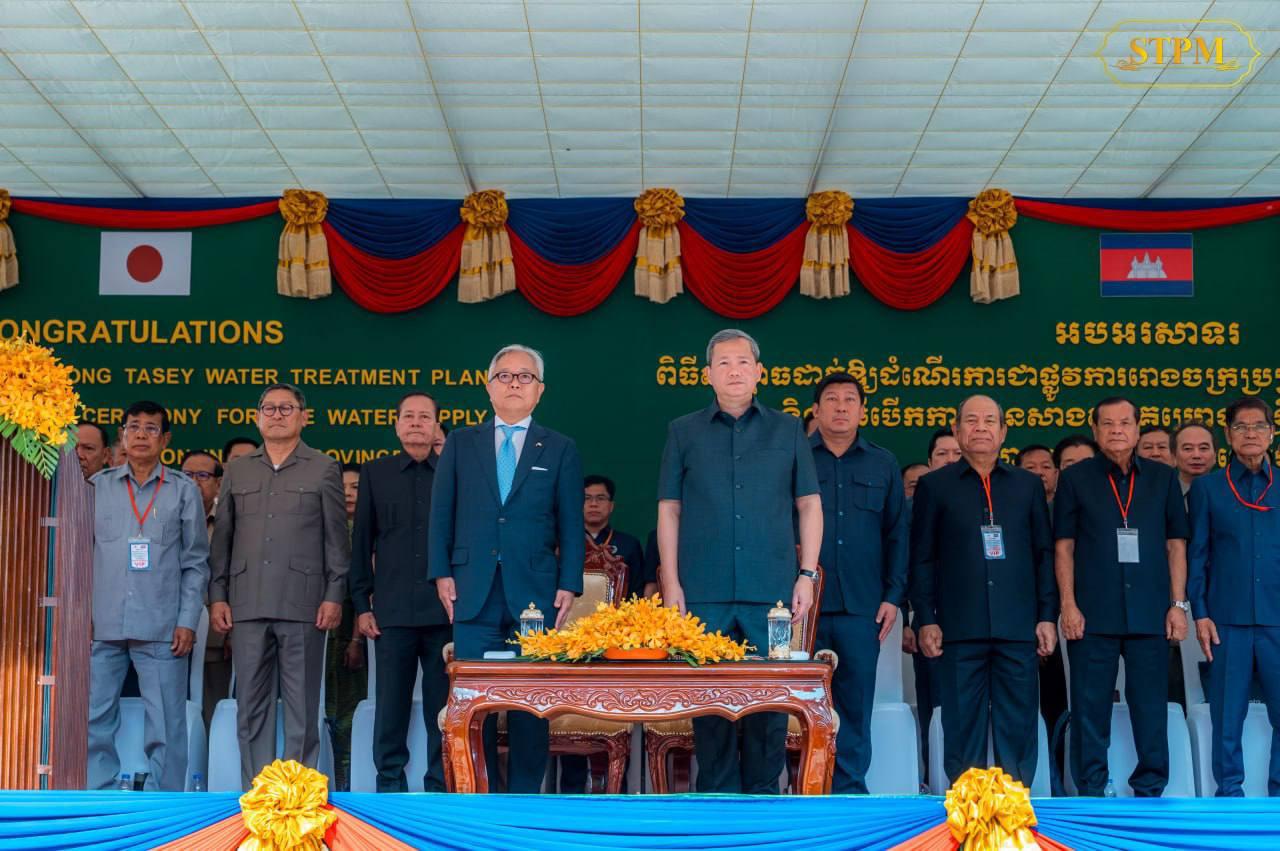 សម្ដេចធិបតី ហ៊ុន ម៉ាណែត ពន្យល់ពីការយឺតយ៉ាវនៃហេដ្ឋារចនាសម្ព័ន្ធទឹកស្អាត និងផ្លូវ ដោយសារតែសេដ្ឋកិច្ចទីផ្សារ