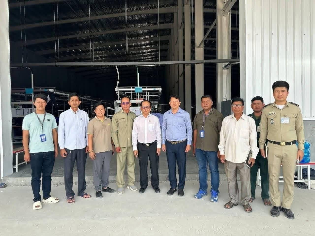 កម្មកររោងចក្រ ២៦នាក់ដួលសន្លប់ក្នុងម៉ោងការងារ កើតឡើងដោយសារភ័យស្លន់ស្លោតៗគ្នា