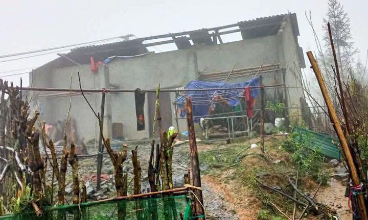 ភ្លៀងទឹកកកធ្ងន់ធ្ងរវាយប្រហារឡាវ-វៀតណាម បំផ្លាញផ្ទះរាប់រយ និងដំណាំរាប់ពាន់ហិកតា