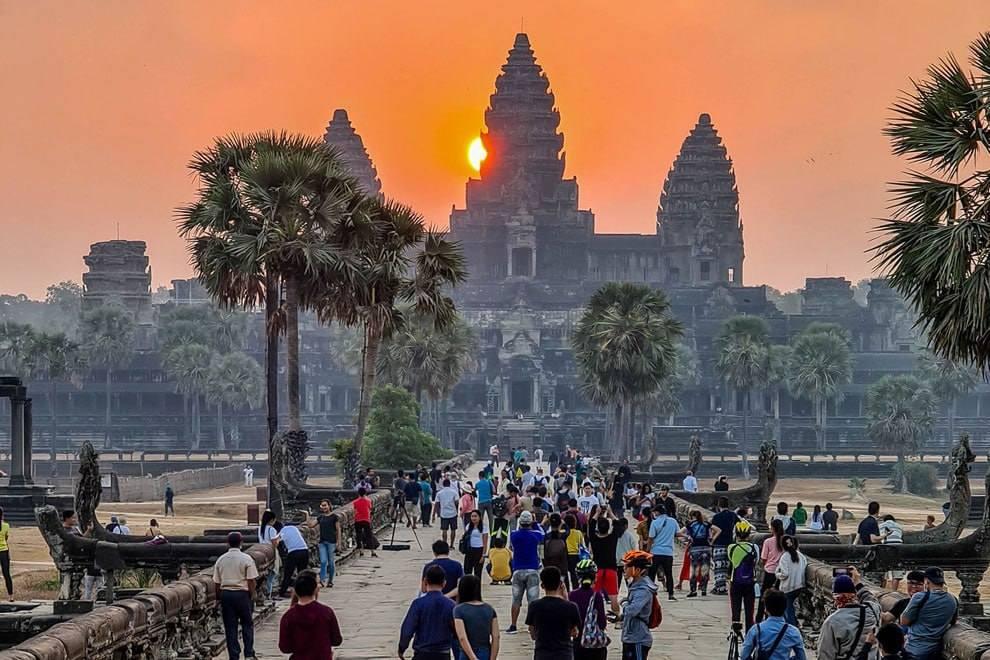 កម្ពុជានៅតែជាទីកន្លែងទេសចរណ៍សុវត្ថិភាពបំផុតក្នុងតំបន់ ទទួលភ្ញៀវទេសចរដោយភាពកក់ក្ដៅ