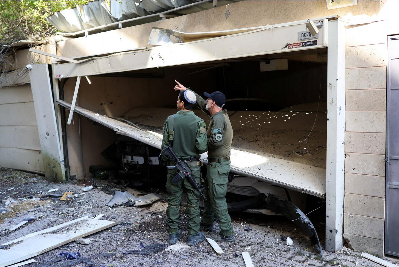 អ៊ីរ៉ង់វាយប្រហារអ៊ីស្រាអែលដោយមីស៊ីល មនុស្សរងរបួសក្នុងតំបន់ភាគកណ្តាល