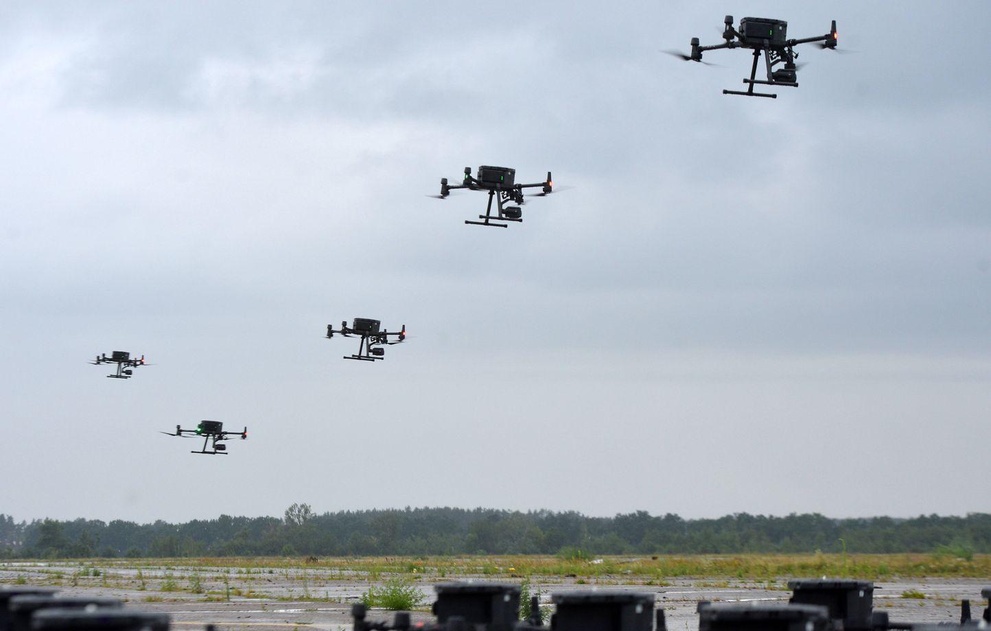 ហ្សេឡេនស្គីបង្ហាញទាហានរុស្ស៊ីស្លាប់ជិត១០ម៉ឺននាក់ក្នុង៣ខែ