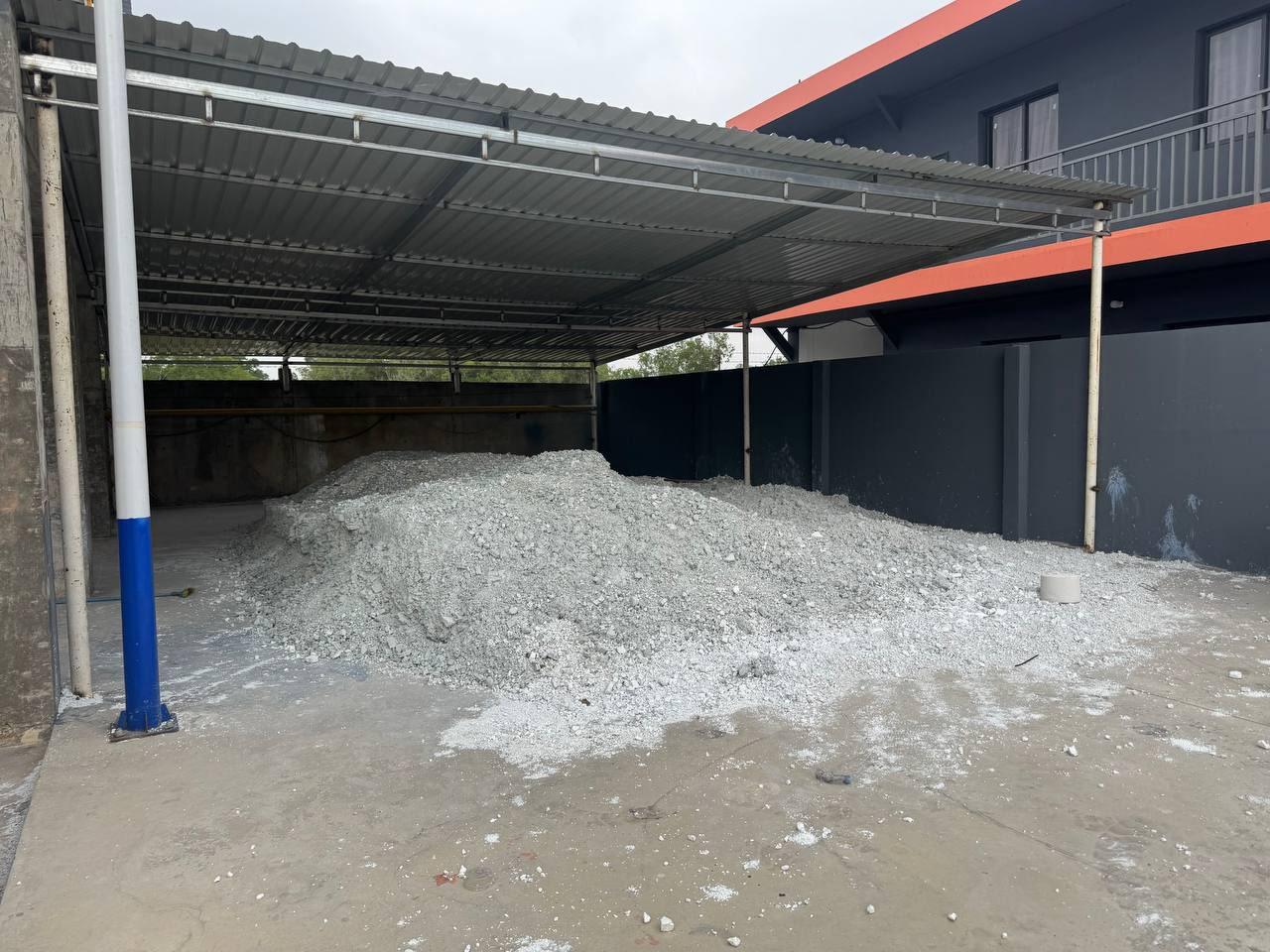 ក្រសួងបរិស្ថានផ្អាករោងចក្រអាលុយមីញ៉ូមនៅបាវិត ក្រោយរកឃើញប្រព័ន្ធបង្ហូរទឹកសំណល់បំពុលបរិស្ថាន