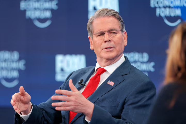 អាមេរិករៀបចំដកទណ្ឌកម្មប្រេងរុស្ស៊ីបន្ថែម ដើម្បីស្ថិរភាពទីផ្សារប្រេងសកល