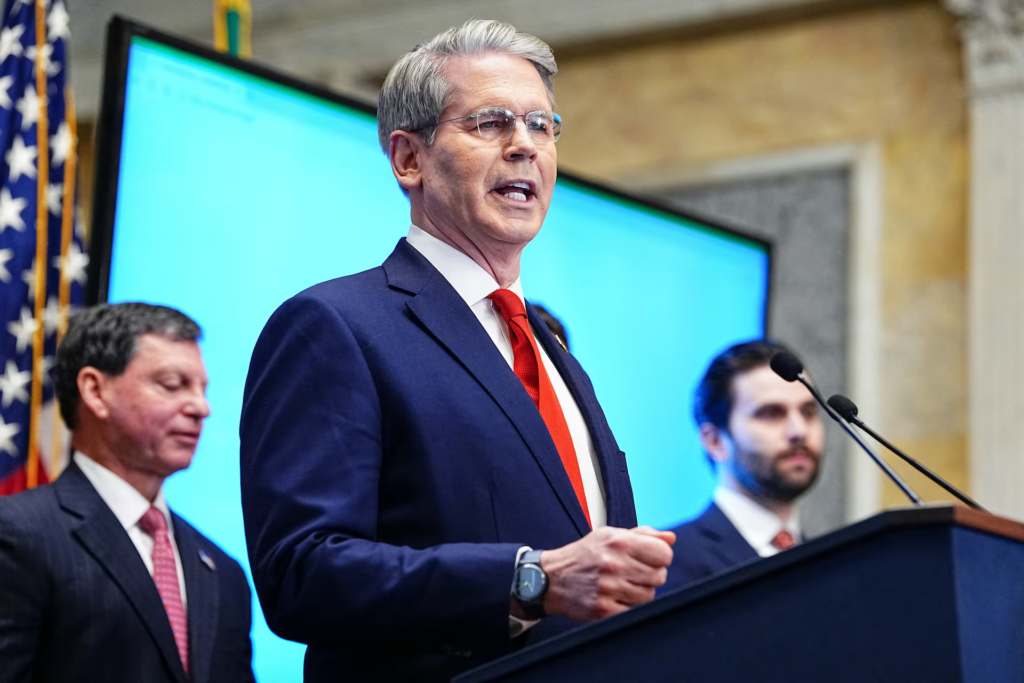 អាមេរិកបើកផ្លូវទិញប្រេងរុស្ស៊ី ៣០ថ្ងៃ ដើម្បីស្ថិរភាពទីផ្សារថាមពលពិភពលោក