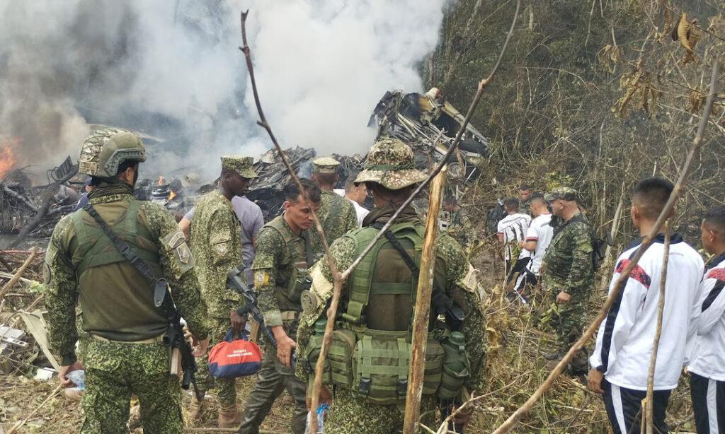 យន្តហោះយោធាកូឡុំប៊ីធ្លាក់ភ្លាមៗបន្ទាប់ពីហោះឡើង ស្លាប់៦៦នាក់ បាត់ខ្លួន៤នាក់