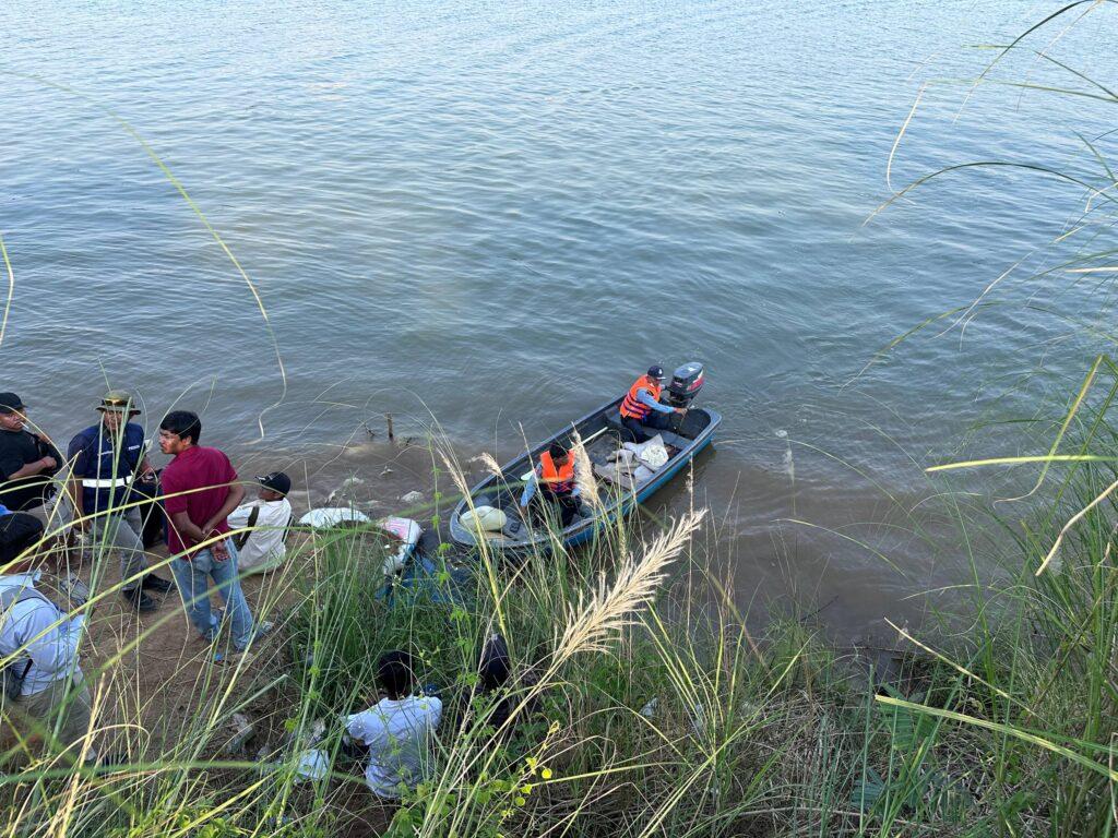 ទូកស្មាច់លិចកណ្ដាលទន្លេភ្នំពេញ ស្លាប់៣នាក់ បាត់ខ្លួន៥នាក់