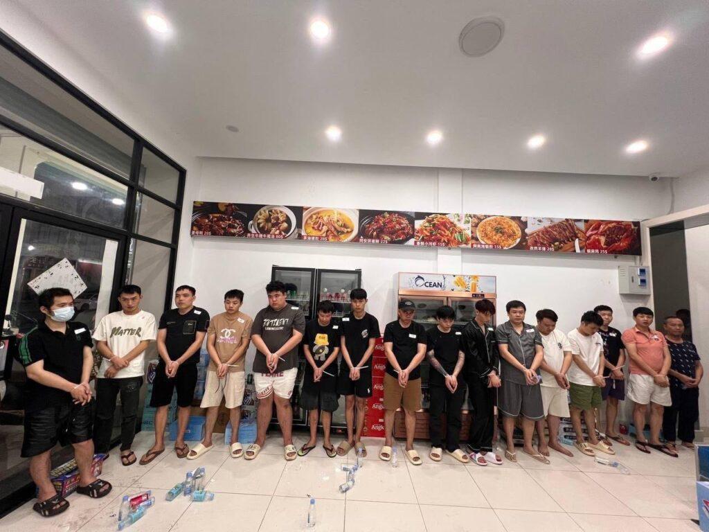 អាជ្ញាធរចាប់ជនបរទេស ១៧ នាក់ ពាក់ព័ន្ធការឆបោកអនឡាញនៅសង្កាត់វាលស្បូវ