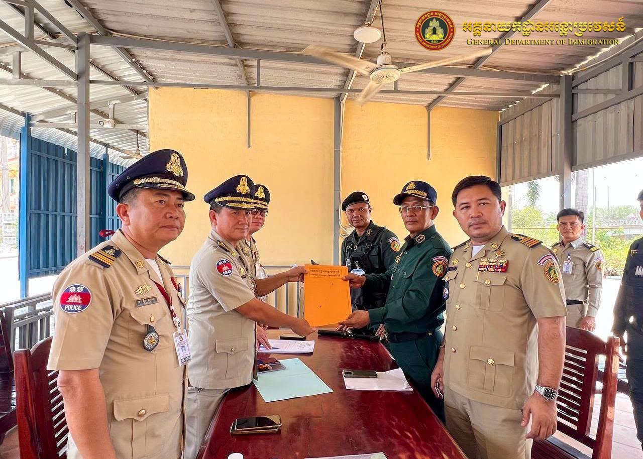 រដ្ឋាភិបាលបណ្តេញចេញជនជាតិវៀតណាម ២៦៧ នាក់ ពាក់ព័ន្ធនឹងប្រព័ន្ធឆបោកអនឡាញ