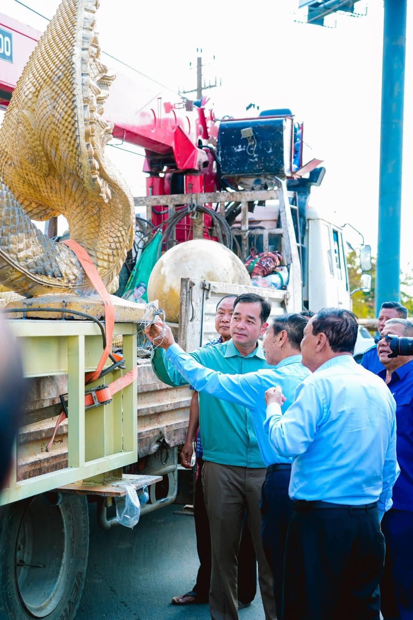 នាគព័ន្ធស្ពាន់សុទ្ធ ៨តោន លេចឮសម្លេងខ្លាំងក្លានៅច្រកចូលក្រុងកំពង់ចាម