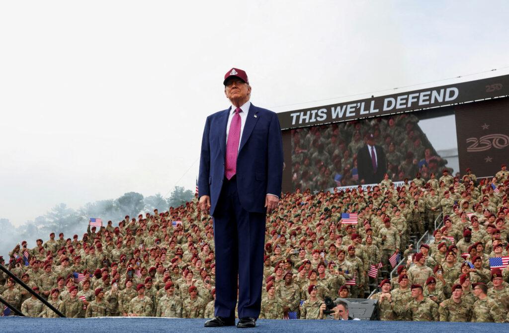 ត្រាំព្រមានអ៊ីរ៉ង់៖ កងទ័ពអាមេរិកនៅព័ទ្ធជុំវិញរហូតដល់កិច្ចព្រមព្រៀងឈប់បាញ់ត្រូវបានអនុវត្ត