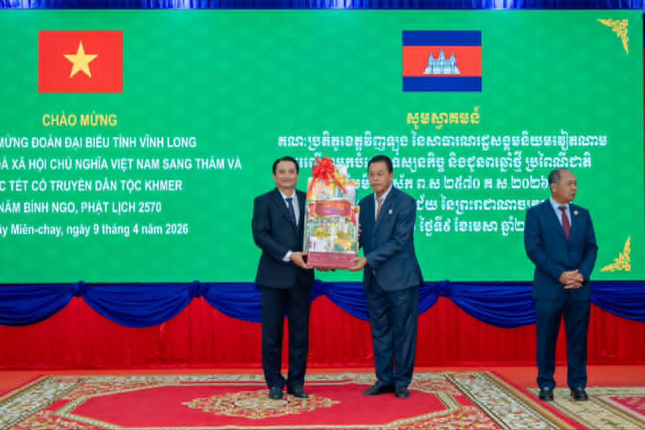 ខេត្តបន្ទាយមានជ័យនាំចេញស្រូវ និងដំឡូងមីរាប់សិបតោនទៅវៀតណាមរៀងរាល់ឆ្នាំ