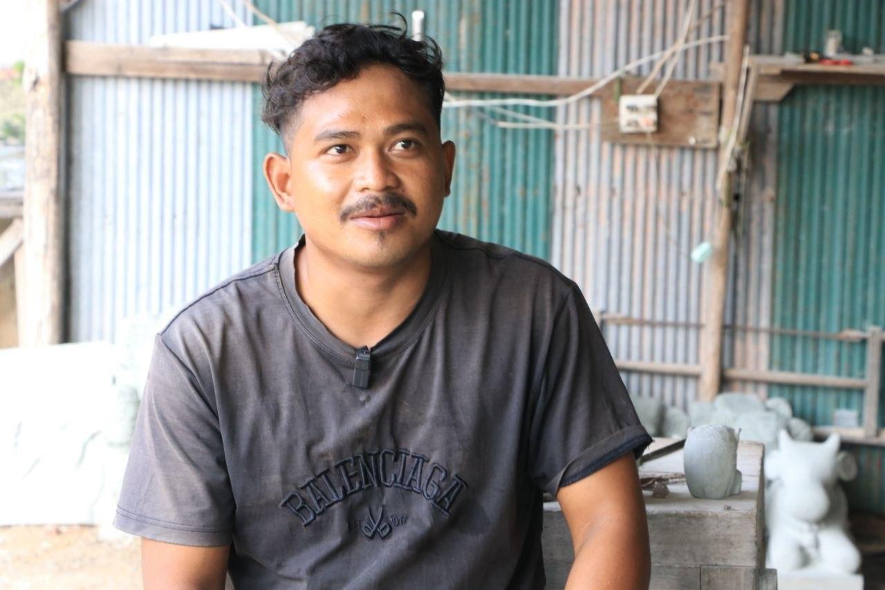 សិល្បៈចម្លាក់ថ្មអង្គរ កំពុងរងគ្រោះដោយកង្វះយុវជនចង់រៀនបន្តមរតកដូនតា