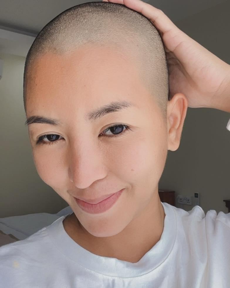 ដួង ម៉ានិច បន្តជីវិតថ្មីជាដូនជី លះបង់អាជីពសិល្បៈសម្រាប់ផ្លូវធម៌