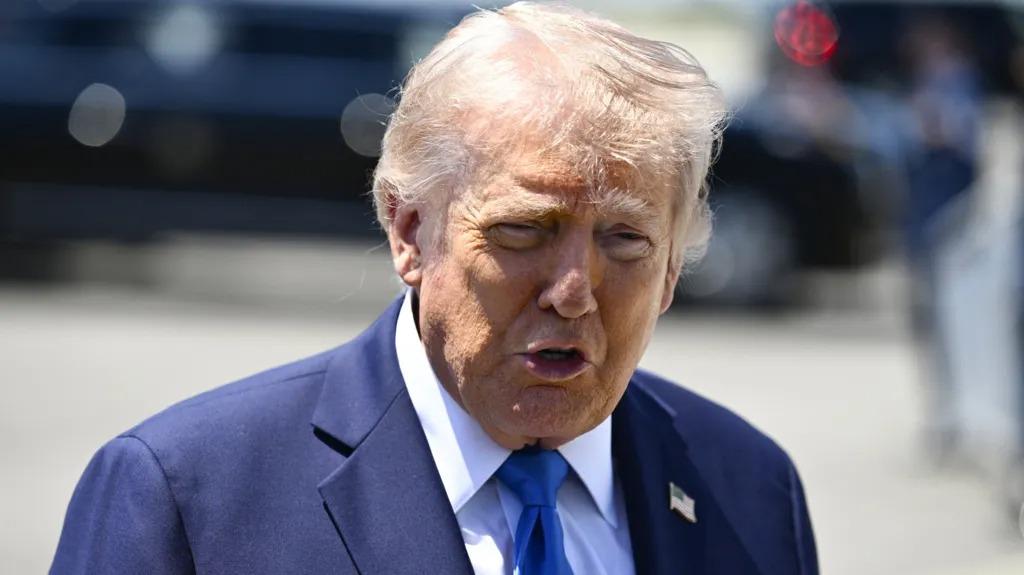 ត្រាំលុបចោលកិច្ចចរចាភ្លាមៗ ប្រកាសឱ្យអ៊ីរ៉ង់ទូរសព្ទមកផ្ទាល់!