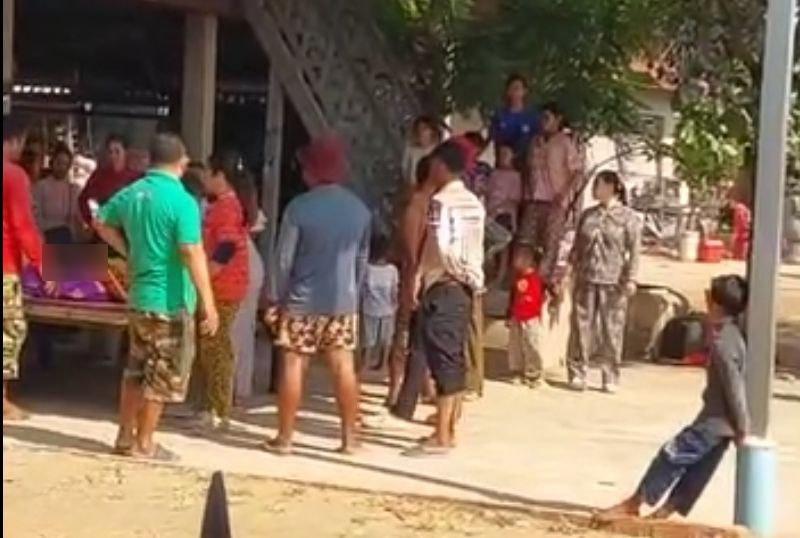 ស្ត្រីលក់ក្អមឆ្នាំងធ្លាក់ពីរ៉ឺម៉ក ត្រូវកង់រ៉ឺម៉កកិនស្លាប់នៅផ្លូវជាតិលេខ៥