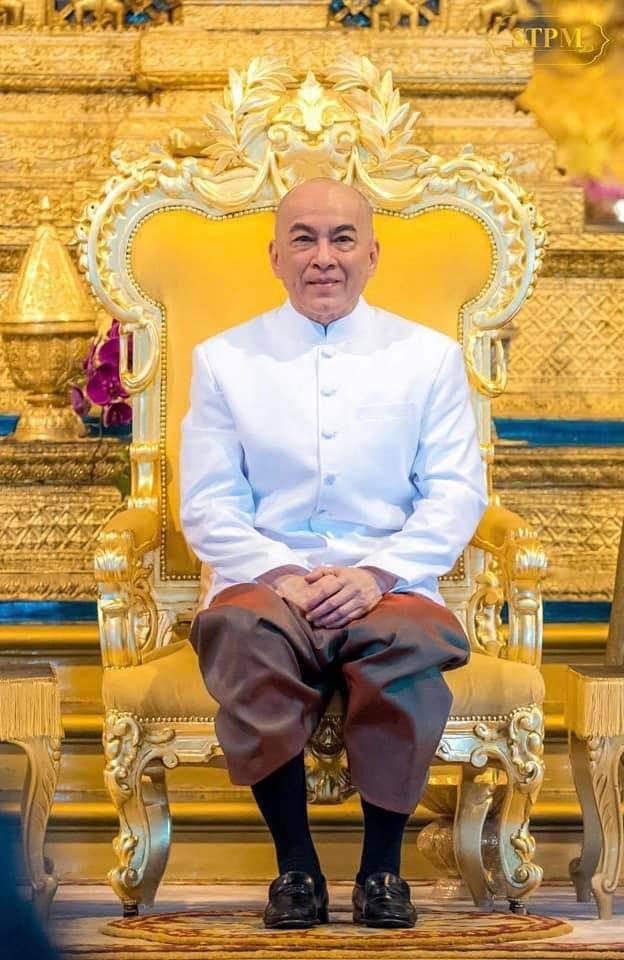 សម្តេចតេជោបញ្ជាក់ការវះកាត់ព្រះមហាក្សត្របានជោគជ័យដោយគ្រូពេទ្យចិន