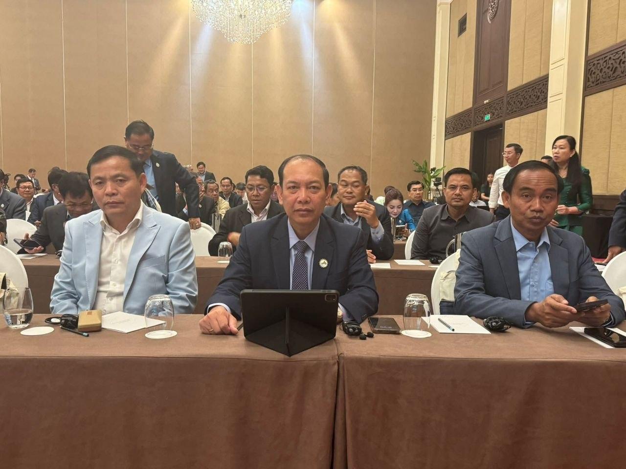 អភិបាលរងស្ទឹងត្រែងចូលរួមកិច្ចប្រជុំសុខភាពតែមួយ ឆ្នាំ២០២៦ នៅភ្នំពេញ