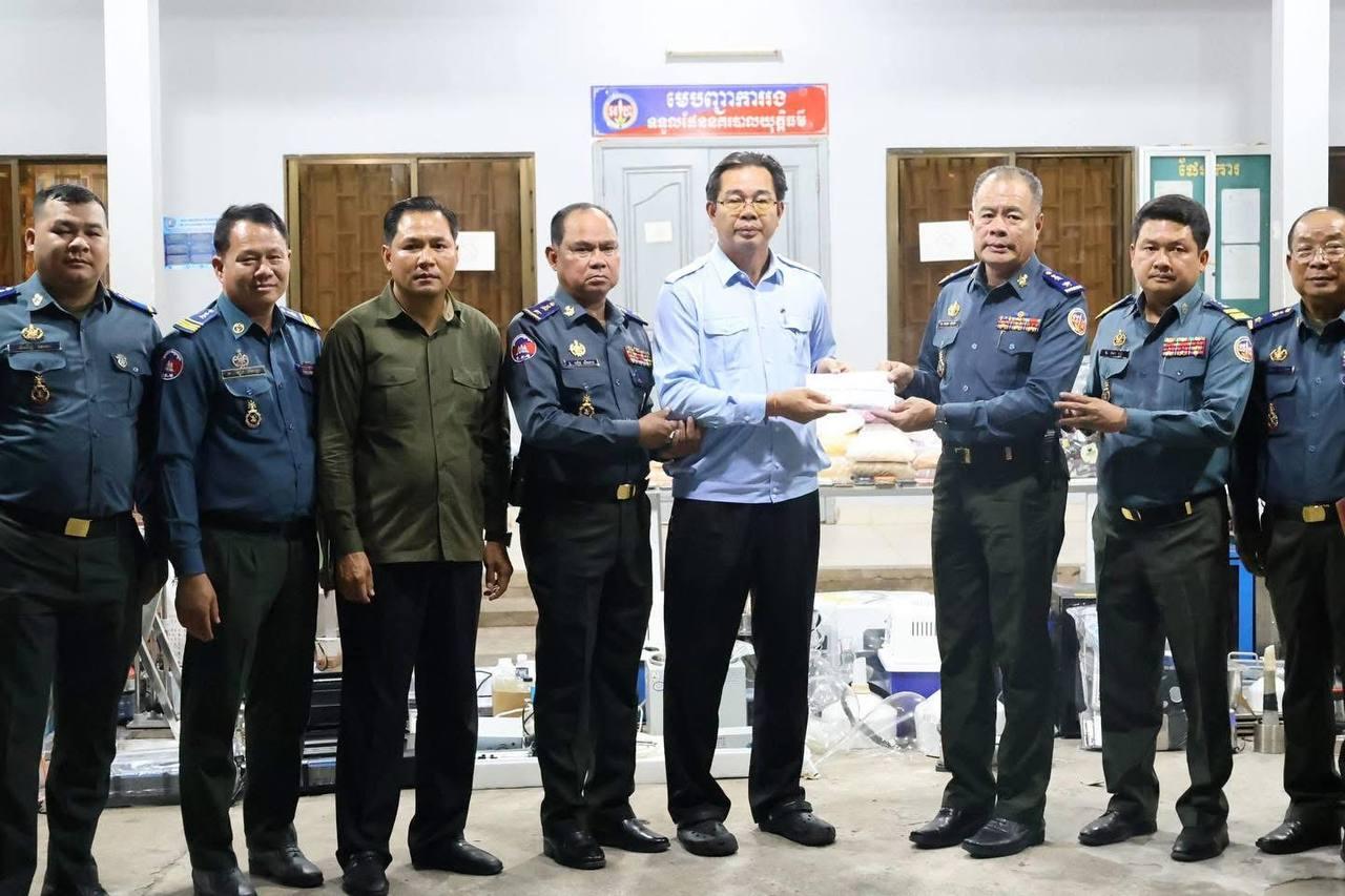 អាវុធហត្ថព្រះសីហនុបង្ក្រាបបទល្មើសគ្រឿងញៀនទ្រង់ទ្រាយធំ ចាប់ជនល្មើស២២នាក់ និងដកហូតថ្នាំញៀនជាង២០០គីឡូក្រាម