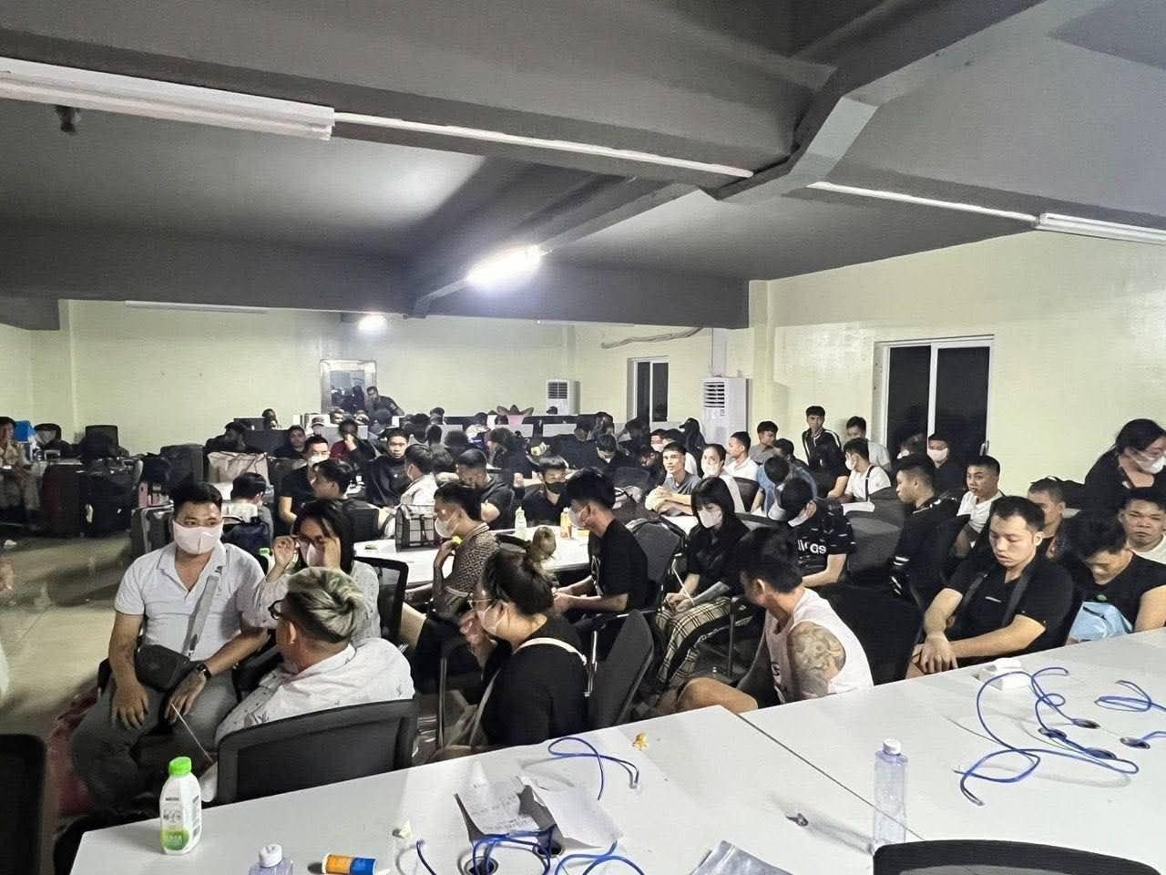 អាជ្ញាធរព្រះសីហនុបង្ក្រាបបទល្មើស Online Scam ទី២៤ ឃាត់ខ្លួនជនបរទេស១២១នាក់ពី៩សញ្ជាតិ