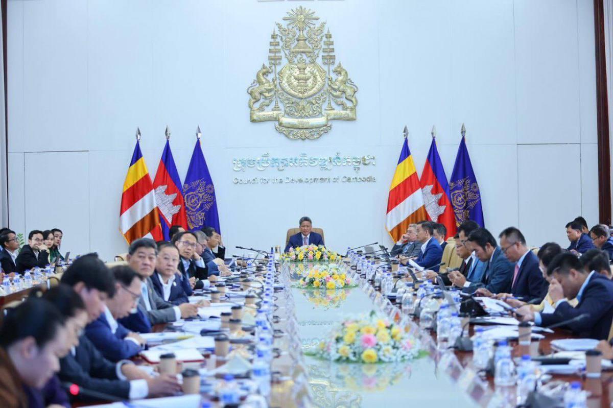 កម្ពុជាប្រឹងប្រែងកាត់បន្ថយថ្លៃភស្តុភារកម្ម ដើម្បីលើកកម្ពស់សមត្ថភាពប្រកួតប្រជែង