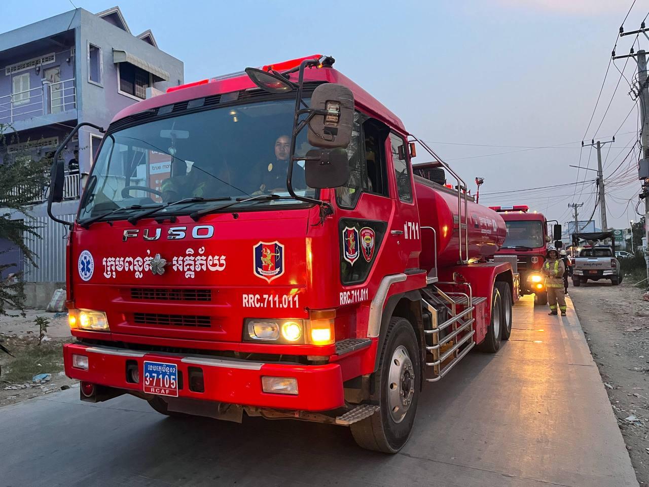 អគ្គិភ័យឆាបឆេះរោងចក្រសាំងក្រអូបនៅកំបូល ខូចខាតអស់ទាំងស្រុង