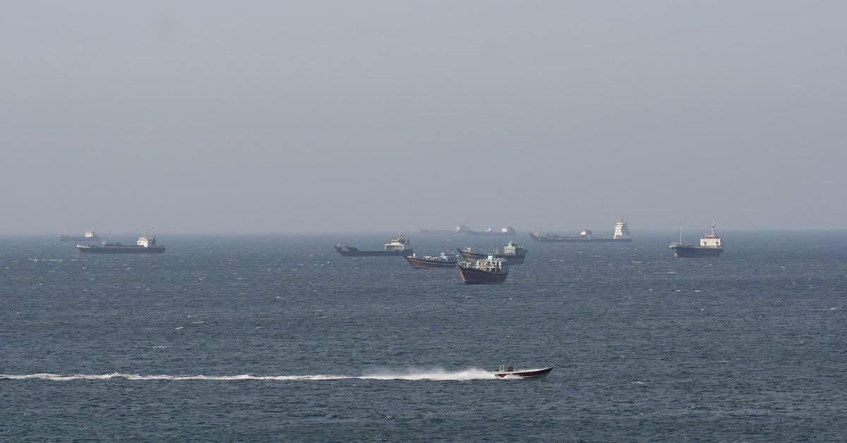 ច្រកសមុទ្រ Hormuz បិទជាថ្មី ខណៈការចរចាសន្តិភាពអ៊ីរ៉ង់-សហរដ្ឋអាមេរិកនៅមានចន្លោះប្រហោងធំ