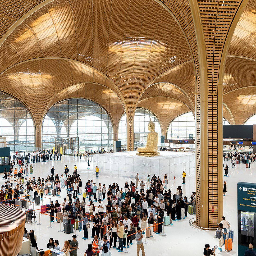 ដំណើរការខ្លាំង! យន្តហោះ៣៥០ជើង ដឹកអ្នកដំណើរជាង១០ម៉ឺននាក់ ក្នុងឱកាសចូលឆ្នាំខ្មែរនៅអាកាសយានដ្ឋានតេជោ