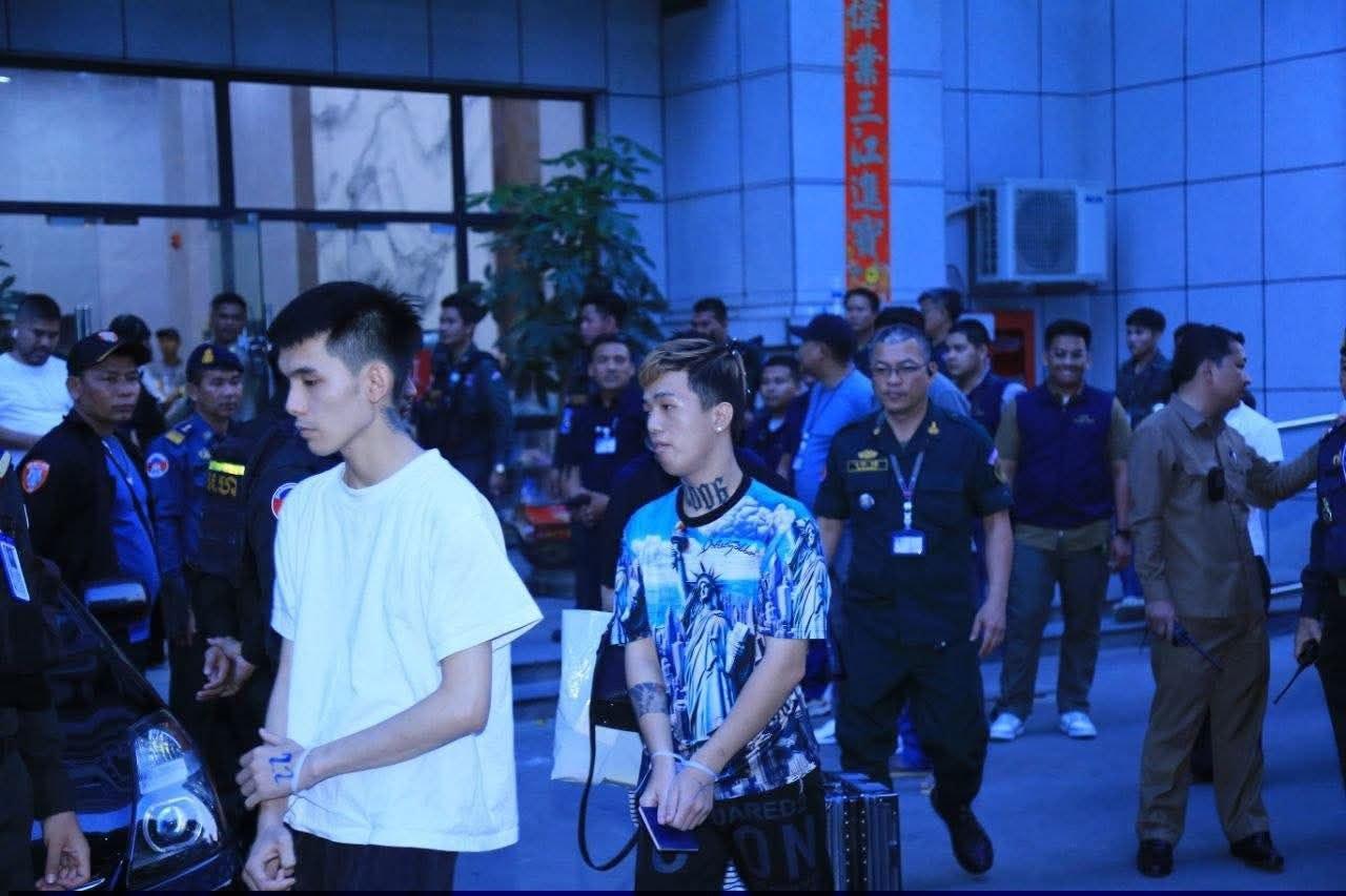 អាជ្ញាធរចុះបង្ក្រាបបទល្មើសអនឡាញ និងគ្រឿងញៀន ឃាត់ខ្លួនជនបរទេស ៥៥នាក់នៅភ្នំពេញ