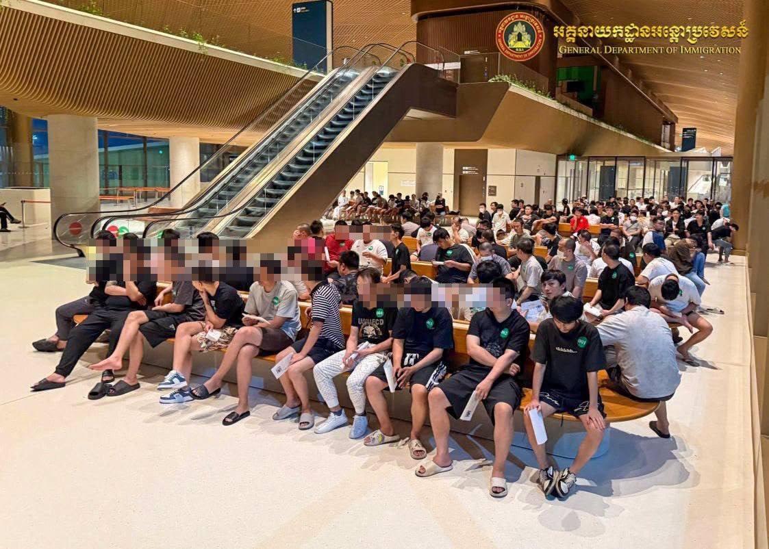 កម្ពុជាបណ្ដេញជនបរទេស ១,១៧៥នាក់ ពី ២៨សញ្ជាតិ ដោយសារបទល្មើសផ្សេងៗ