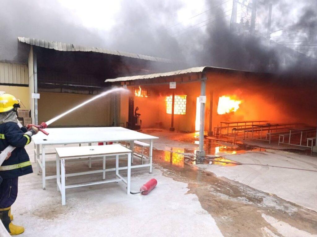 អគ្គិភ័យឆាបឆេះរោងចក្រសាំងក្រអូប ក្នុងរាជធានីភ្នំពេញ