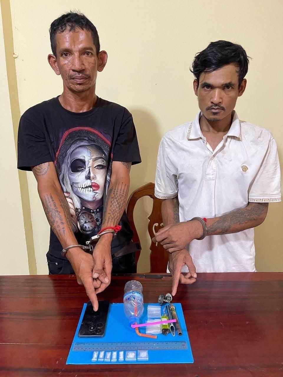 កម្លាំងស្រុកកៀនស្វាយបង្ក្រាបគ្រឿងញៀន ឃាត់ខ្លួន២នាក់ រួមវត្ថុតាងជាង១០០ក្រាម