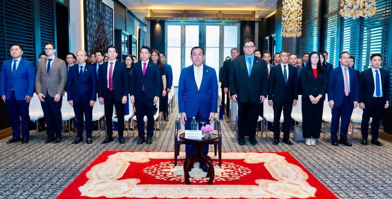 សិង្ហបុរីហោះហើរជាមួយកម្ពុជា៖ CTB និង Singapore Airlines ចុះMoUជំរុញទេសចរណ៍សកល