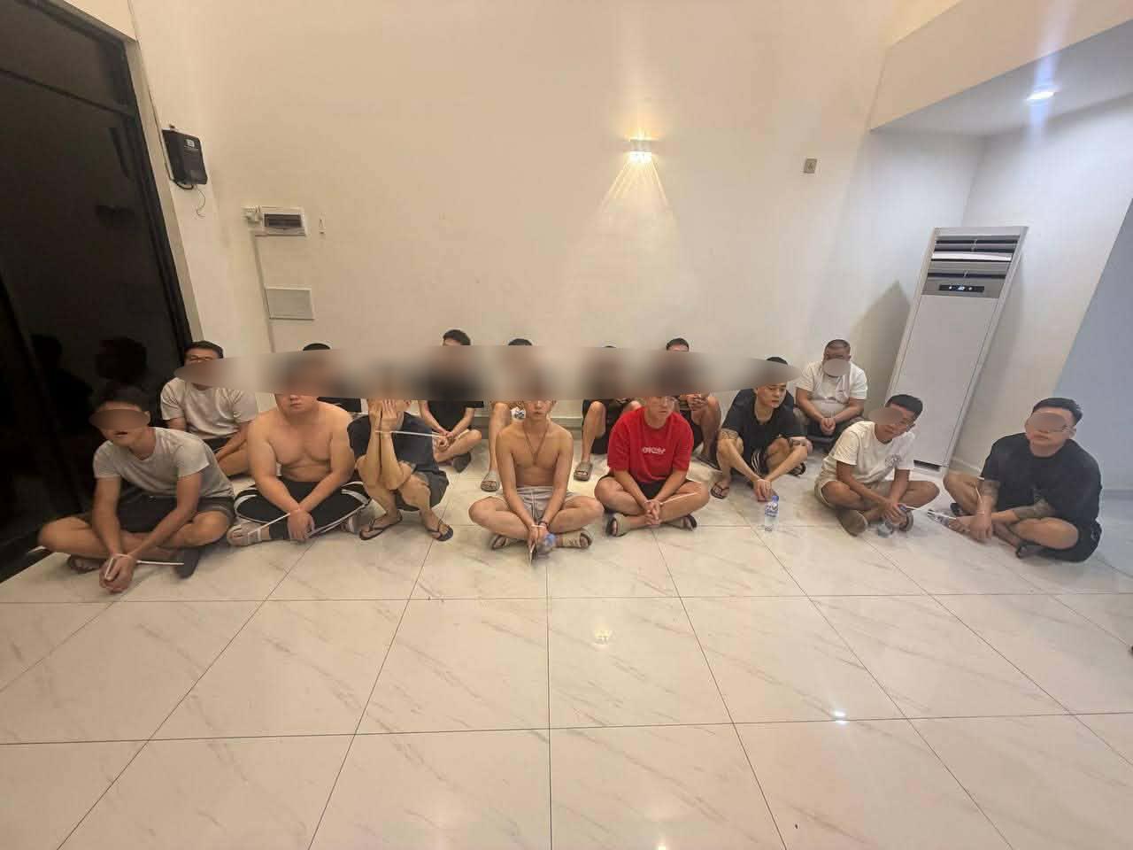 សមត្ថកិច្ចចាប់ខ្លួនជនបរទេស២៧នាក់នៅសង្កាត់គោកឃ្លាង ក្នុងប្រតិបត្តិការបង្ក្រាបការឆបោកអនឡាញ