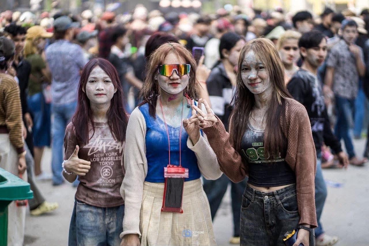 ភ្ញៀវទេសចរជាង៤០ម៉ឺននាក់ បានចូលរួមសង្ក្រាន្តនៅខេត្តស្វាយរៀងក្នុងឱកាសចូលឆ្នាំខ្មែរ