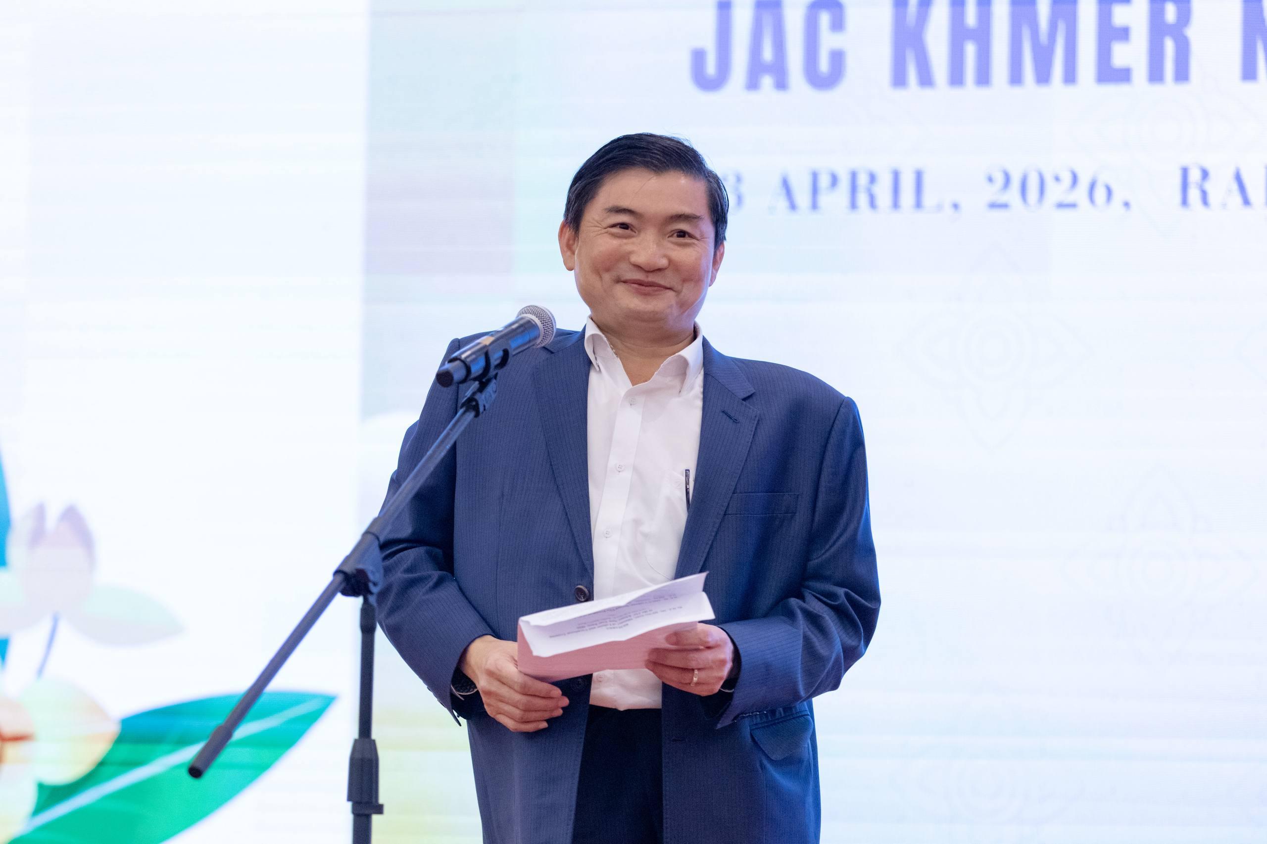 ឯកឧត្តម ហេង សួរ ស្វាគមន៍ឆ្នាំថ្មីជាមួយសមាគមអតីតនិស្សិតខ្មែរពីជប៉ុន