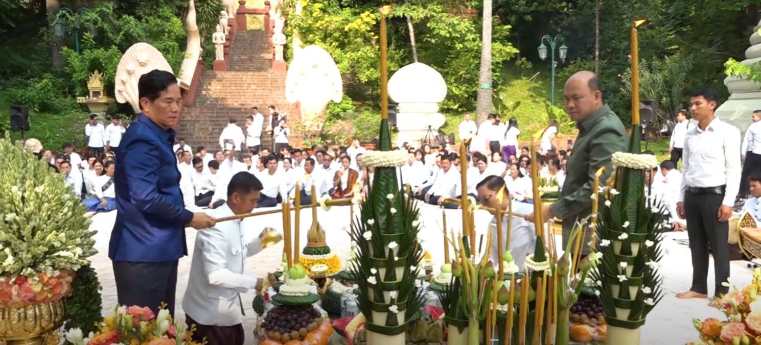 ភ្នំពេញរៀបចំពិធីបុណ្យចូលឆ្នាំខ្មែរយ៉ាងអស្ចារ្យ ទទួលស្វាគមន៍ឆ្នាំសាំងថ្លៃ
