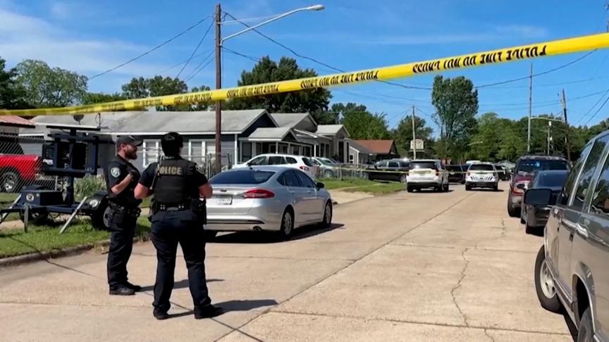 សោកនាដកម្មពីរកើតឡើងនៅសហរដ្ឋអាមេរិក បណ្ដាលឱ្យមនុស្ស១៥នាក់ស្លាប់