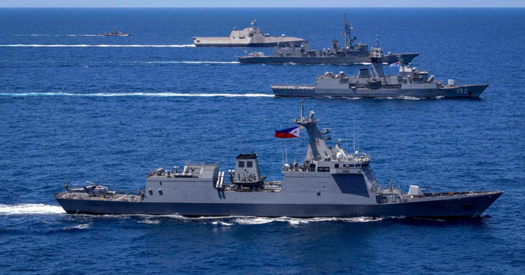 សមយុទ្ធ Balikatan ចាប់ផ្តើមជាមួយកងទ័ពអាមេរិក-ជប៉ុន-ហ្វីលីពីន មានការបាញ់គ្រាប់ពិតនៅសមុទ្រចិនខាងត្បូង