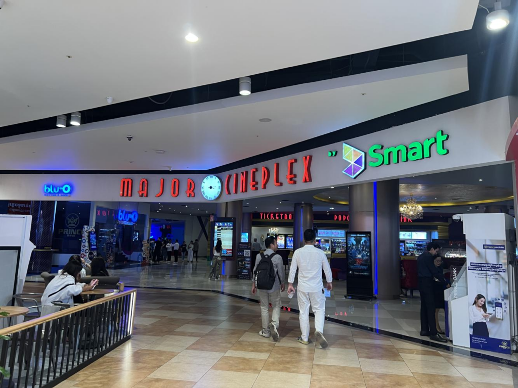 ភាពតានតឹងព្រំដែនបង្ខំឱ្យក្រុមហ៊ុនថៃធំៗដកខ្លួនចេញពីទីផ្សារកម្ពុជា