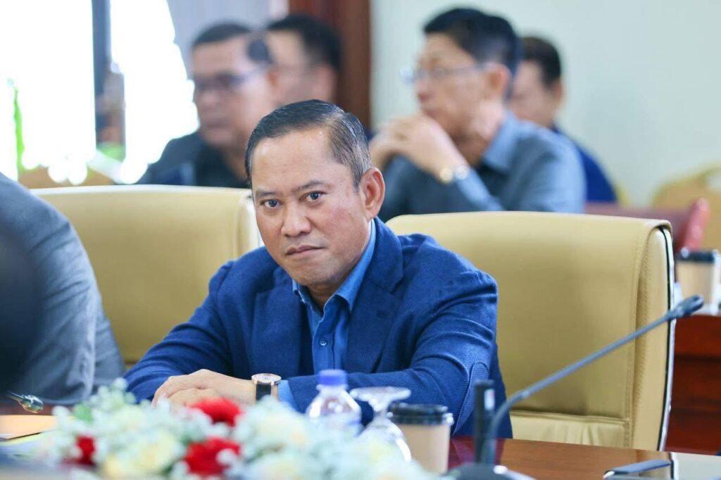 តាកែវបង្ក្រាបក្រុមទំនើង ហាមបាញ់ទឹកប៉ាតម្សៅចូលឆ្នាំខ្មែរ