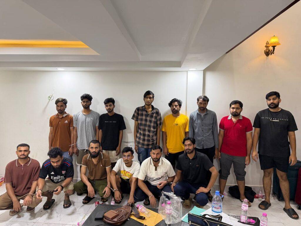 ជនបរទេស ១៤នាក់ពាក់ព័ន្ធការឆបោកតាមអនឡាញត្រូវឃាត់ខ្លួននៅបុរីកំបូលស៊ីធី