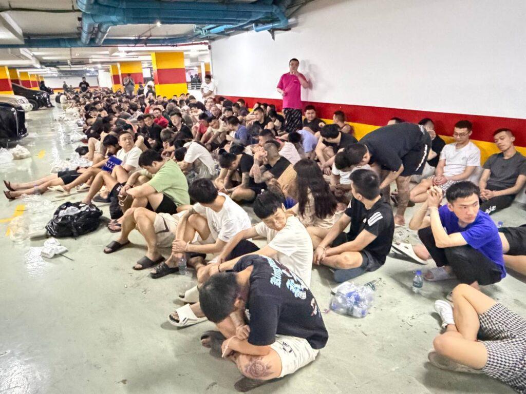 ជំនាញចុះបង្ក្រាបទីតាំងឆបោកអនឡាញ ឃាត់ជនបរទេស ៣១១ នាក់ នៅសណ្ឋាគារប្រណីតភ្នំពេញ