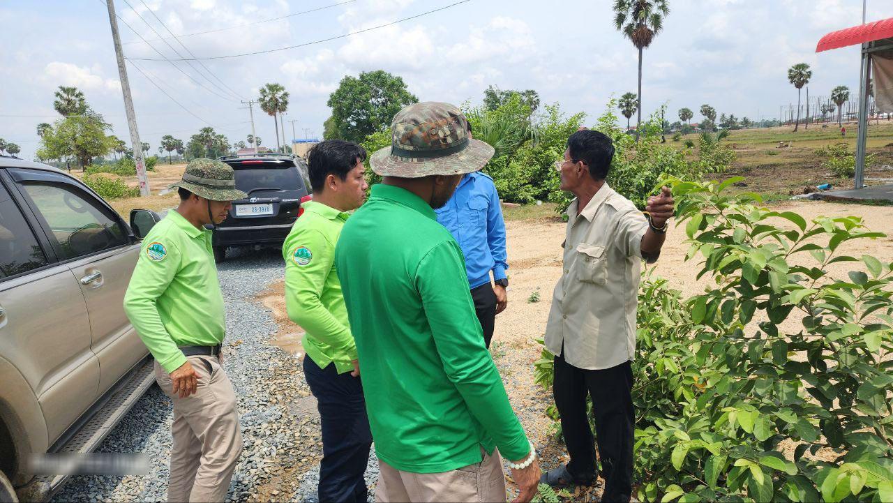 ខ្លាំង​ណាស់! ក្រសួងបរិស្ថាន​បិទ​រោងចក្រ​២​កន្លែង​ជា​បណ្តោះអាសន្ន ក្រោយ​រារាំង​មន្ត្រី​មិន​ឱ្យ​ចូល​ត្រួតពិនិត្យ​បង្ហូរ​សំណល់ពុល