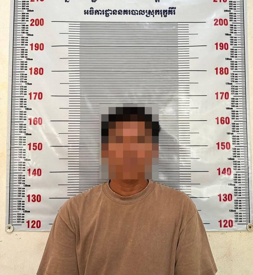 បងថ្លៃអស់សង្ឃឹម! នគរបាលស្រុករុក្ខគិរី ឃាត់ខ្លួនបុរសរំលោភប្អូនថ្លៃកំពុងដាំបាយ នាំផ្តន្ទាទោសតាមច្បាប់